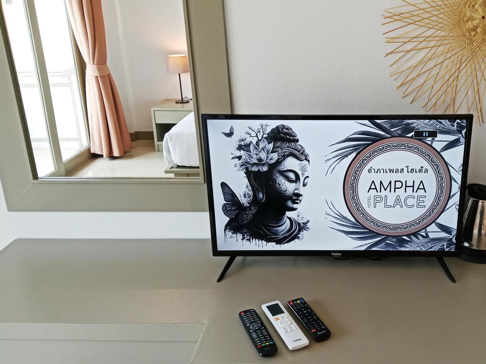 Ampha Place Hotel Маенам Экстерьер фото